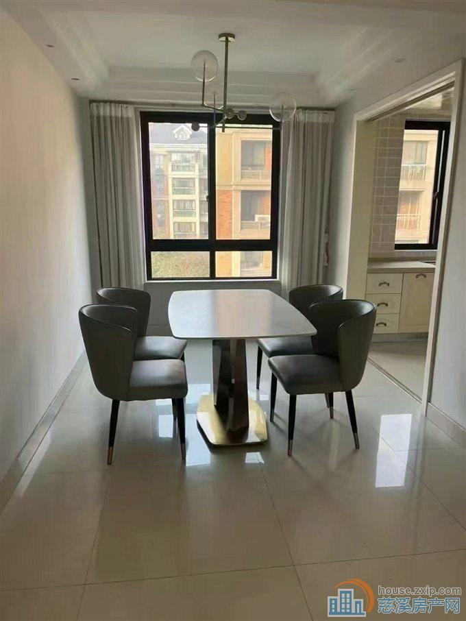 城市桃源91平电梯中庭位置好楼层精装