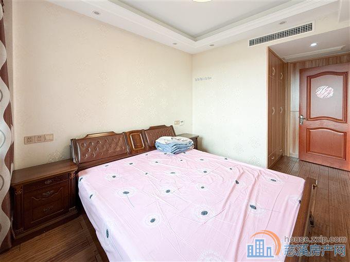 兴隆苑 城南电梯洋房 精装拎包入住