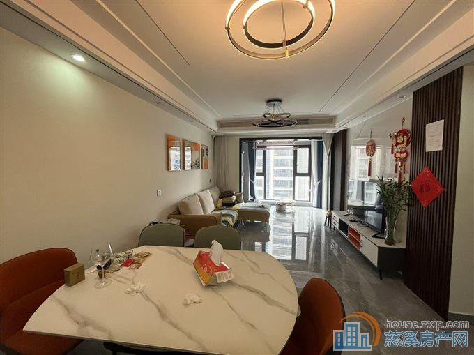 急售:【中海湖心半岛】三间朝南 精装全送