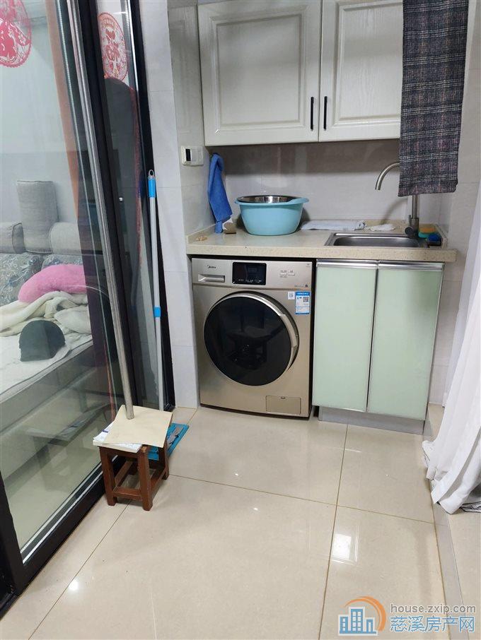 上笆里花苑85平115万有车位另算