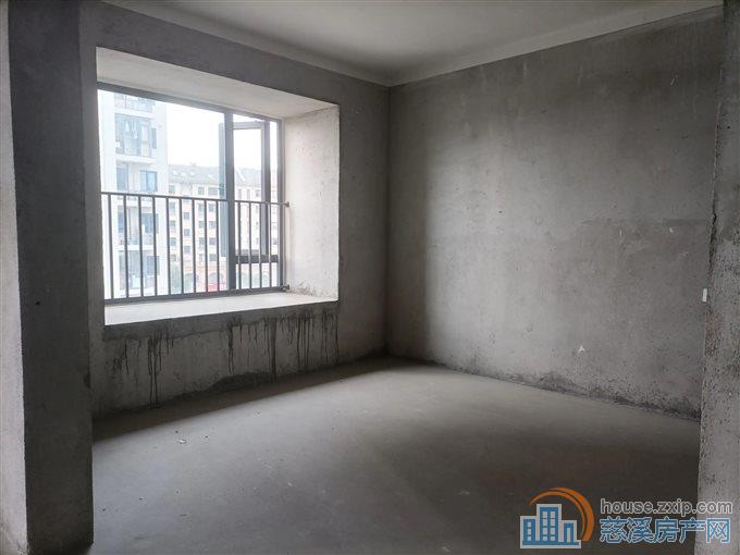 悦翠云庭小区  全新毛坯  一手流程