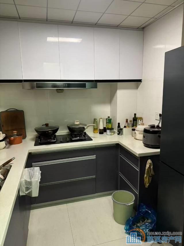 城市桃园顶复85平复80平精装145万