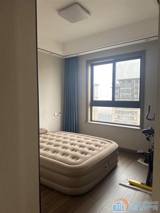 悦华府  精装修 吾悦商场旁