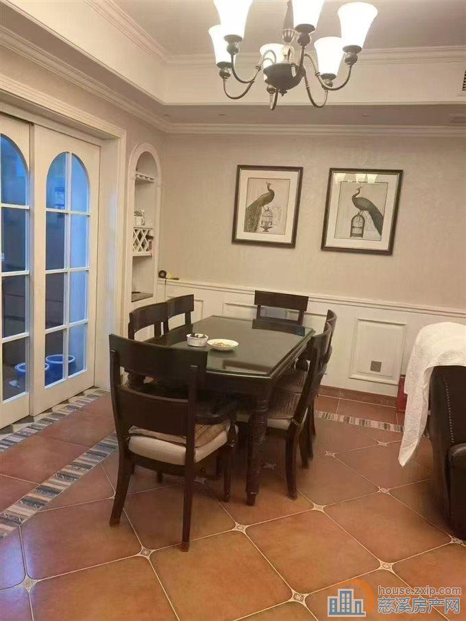 绿城诚园124平带车位好楼层精装修