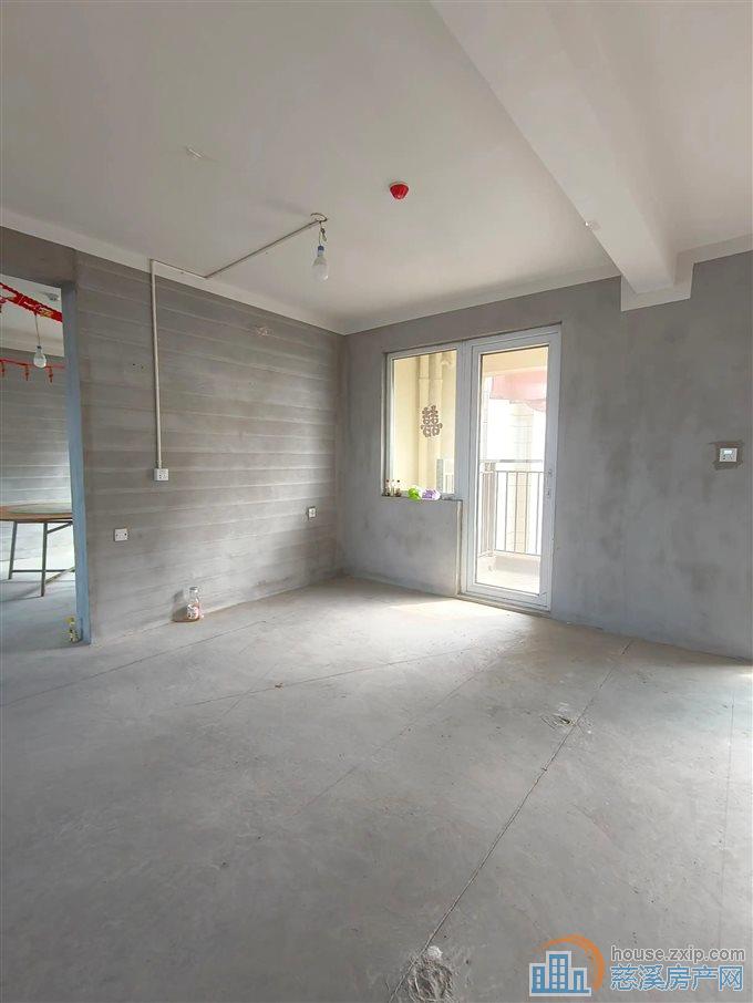 梧桐府 毛坯143平方178万带车位