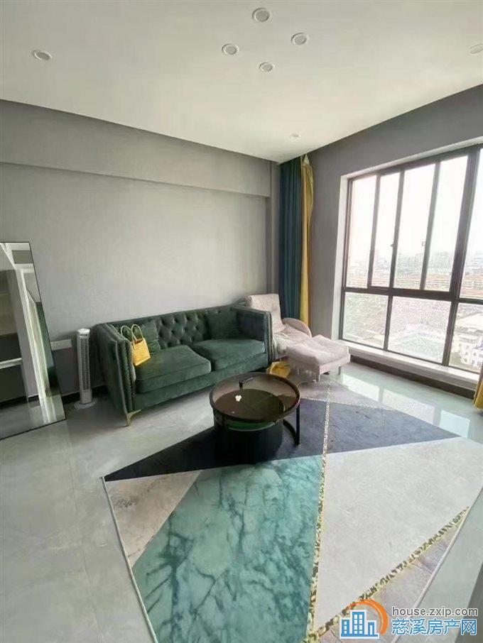 出售波斯曼77平118万，无读书，出租中