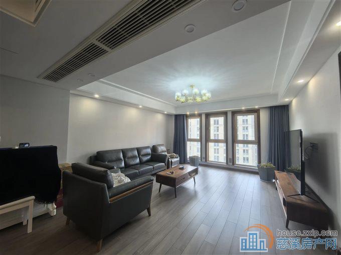 太子湾166平精装未入住采光好