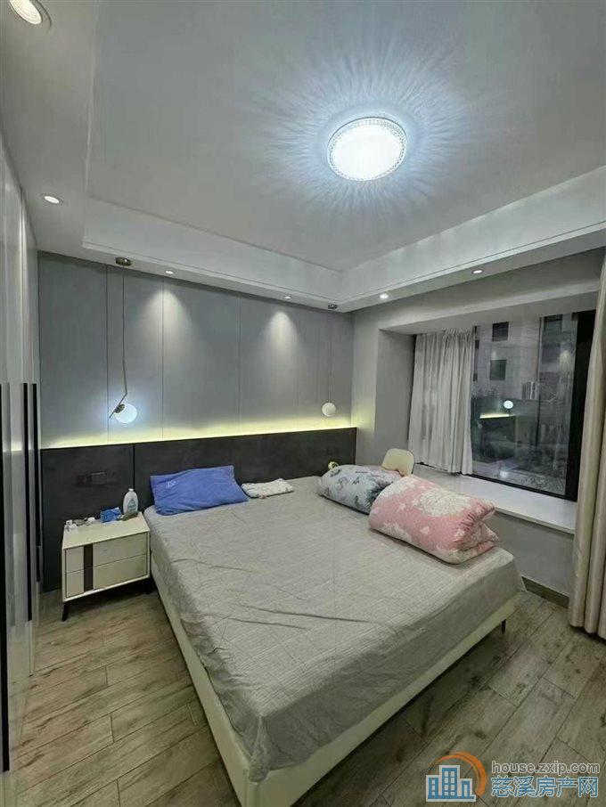  珑玥府 精装112平208万 电梯洋房