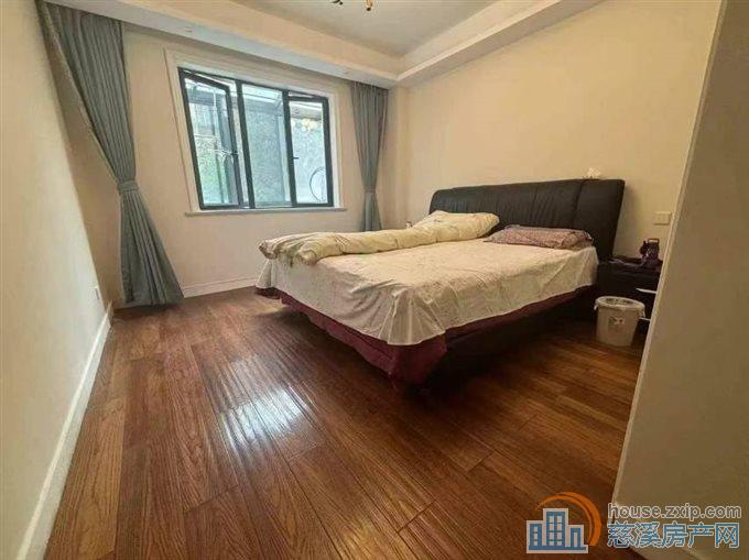 【枫华富地】134平三间朝南,大露台