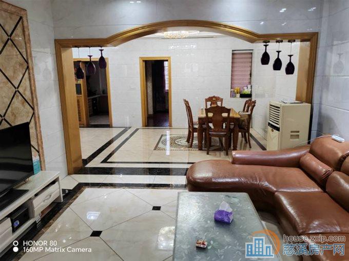 售六甲花园好楼层120平精装修59.8万