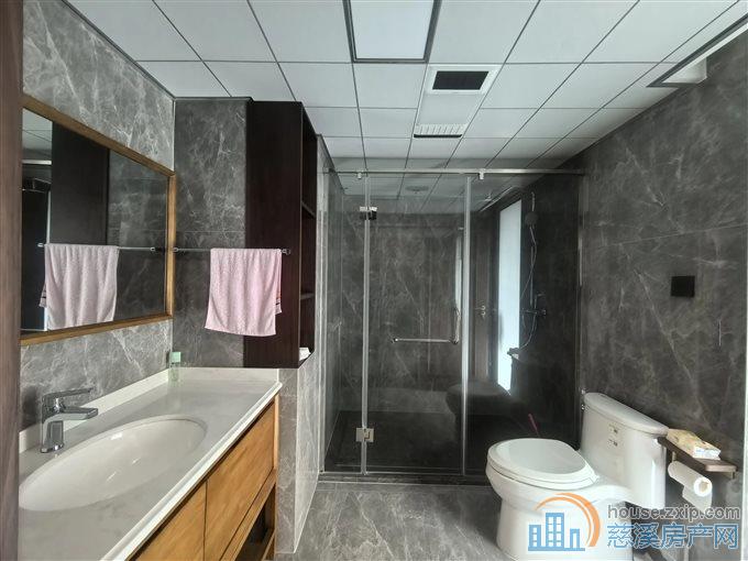 太子湾166平精装未入住采光好