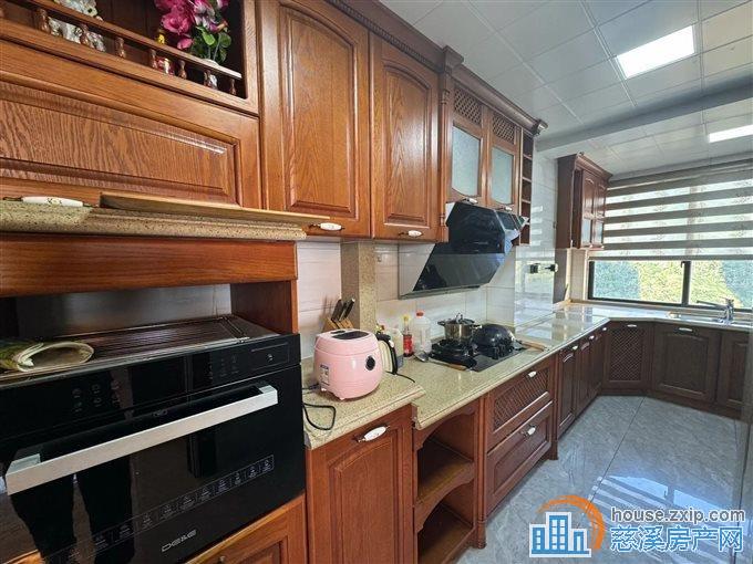 峙山庄园173平168万