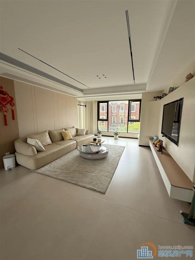 君慈名府 豪华装修 满两年 全屋地暖