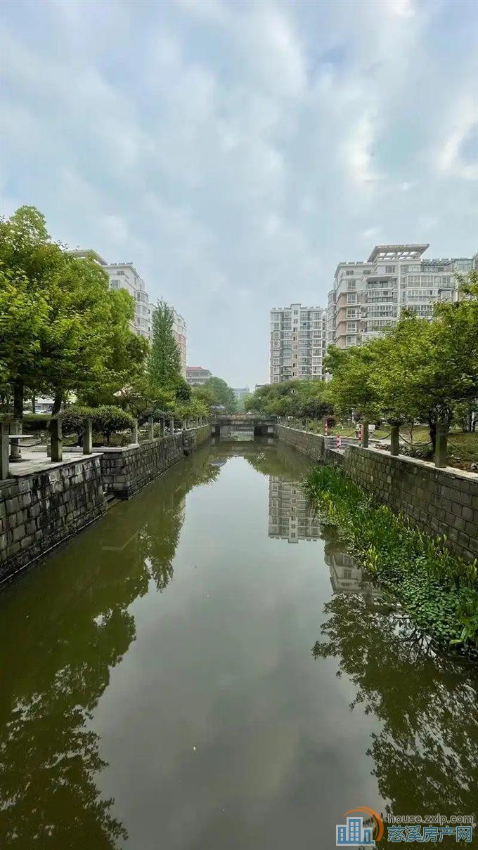 实验三小XQ房缔景湾电梯房带车位直接房源