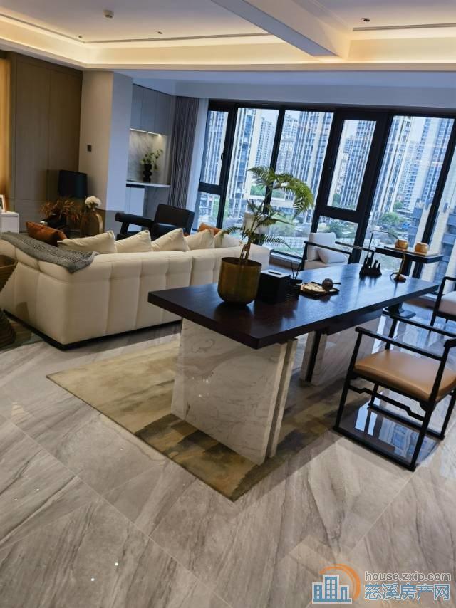 水映天成186平方LW位置