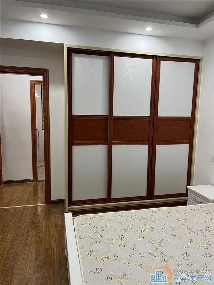 明月佳苑多套90平精装黄金楼层105万