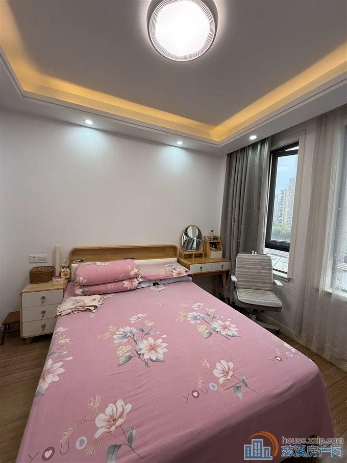 新潮塘南苑60平99.8万带车位