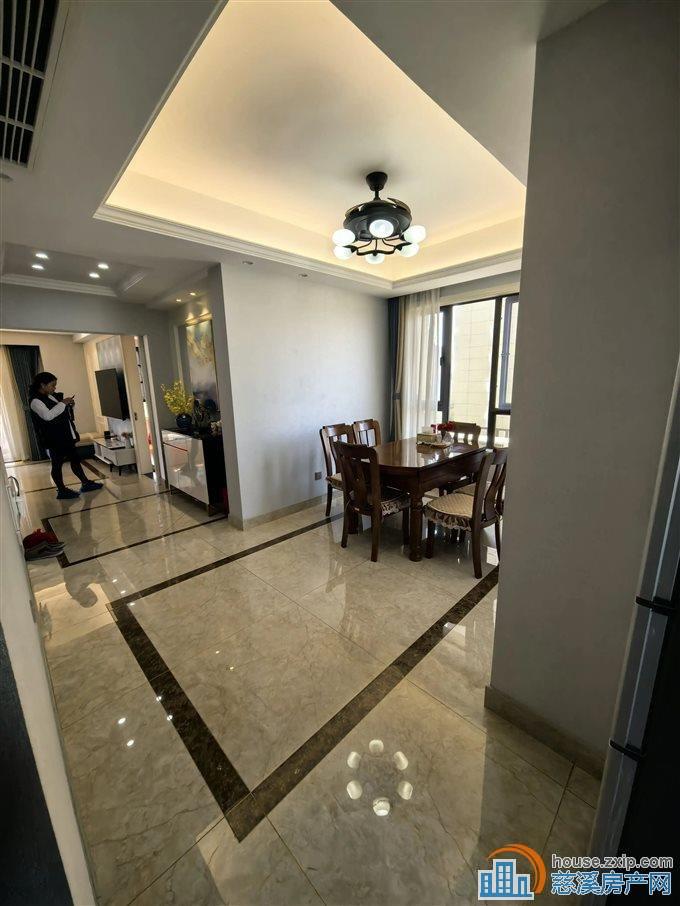 盛泰嘉苑108平178.8万送车位