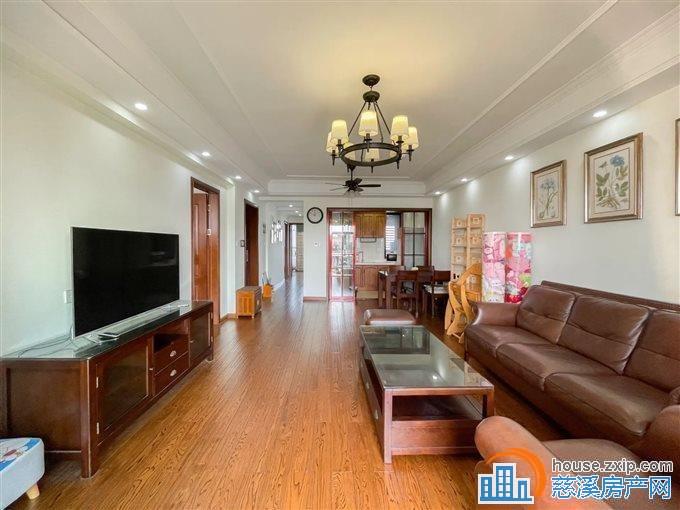 绿城诚园128.25平185万送车位