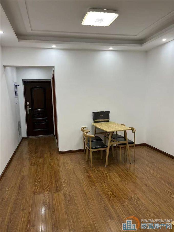 明月佳苑多套90平精装黄金楼层105万