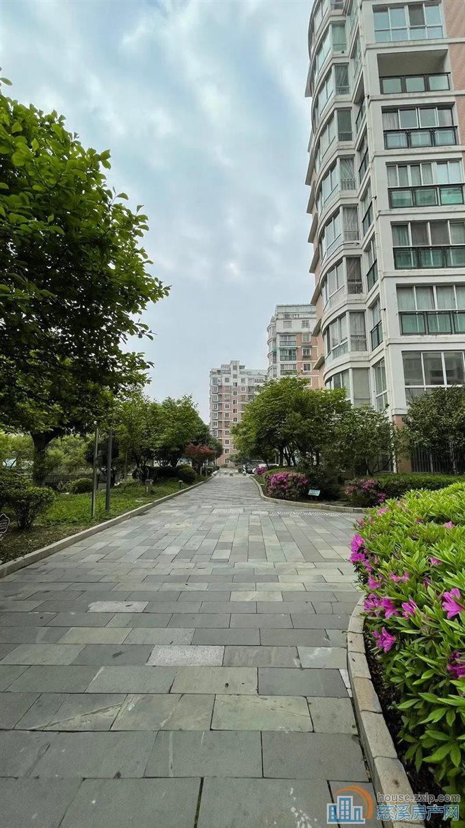 实验三小XQ房缔景湾电梯房带车位直接房源