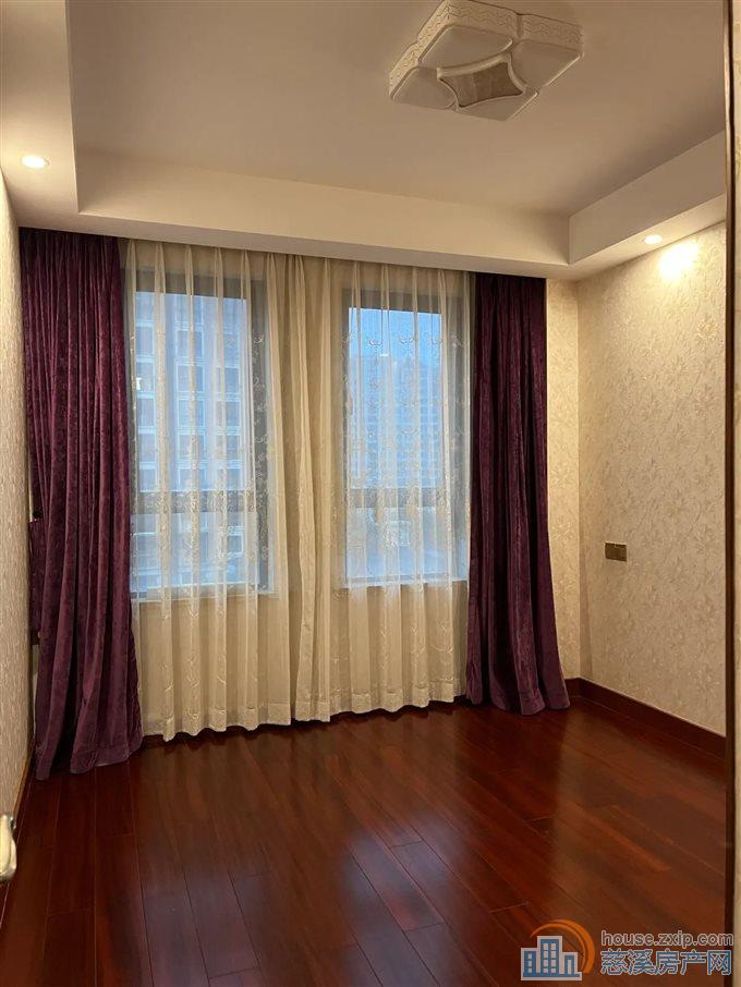 急急上笆里花苑137平145万