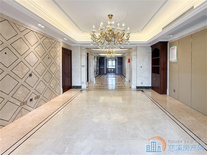 华润凯旋门    精装边套送车位