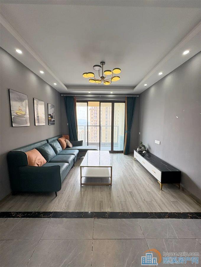 悦华府 清爽装修 中上楼层