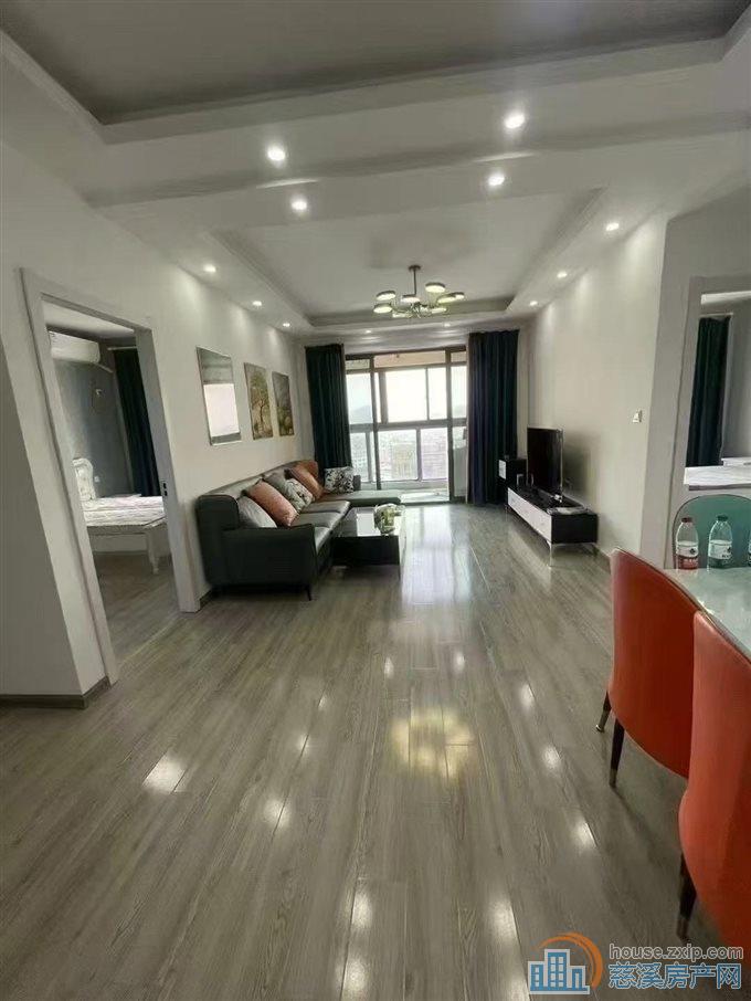 吾悦华府107精装修155万