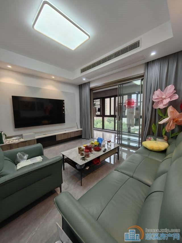 悦华府精装洋房140平方285万双车位