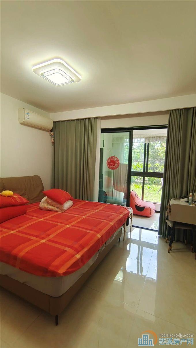 品尚居81平90万送100平大花园