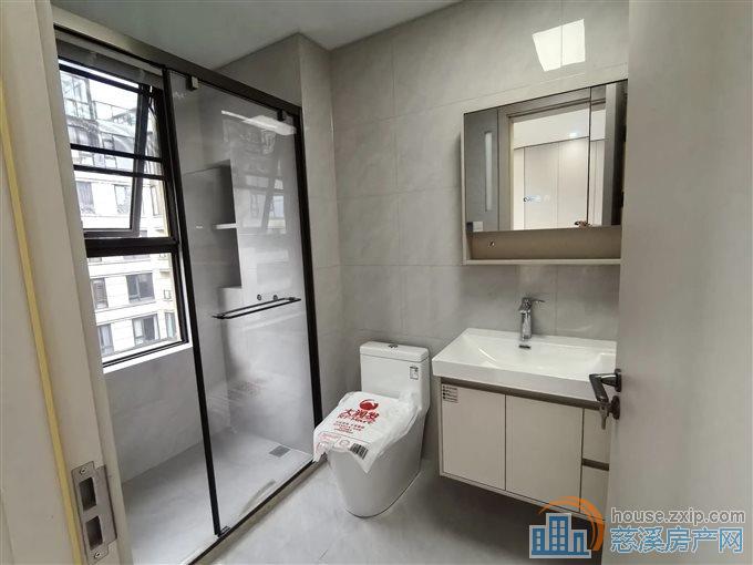 珑玥府 中叠 全新精装没住过 带车位