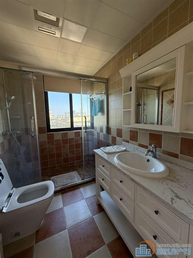 绿城御园 141平 自住精装 278万 