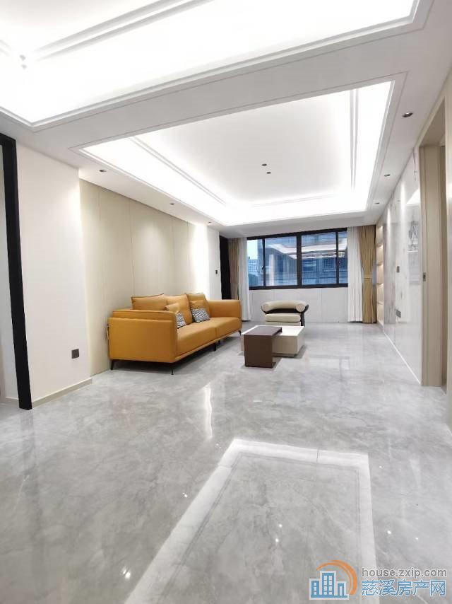 欢乐颂114平3室11楼精装178万