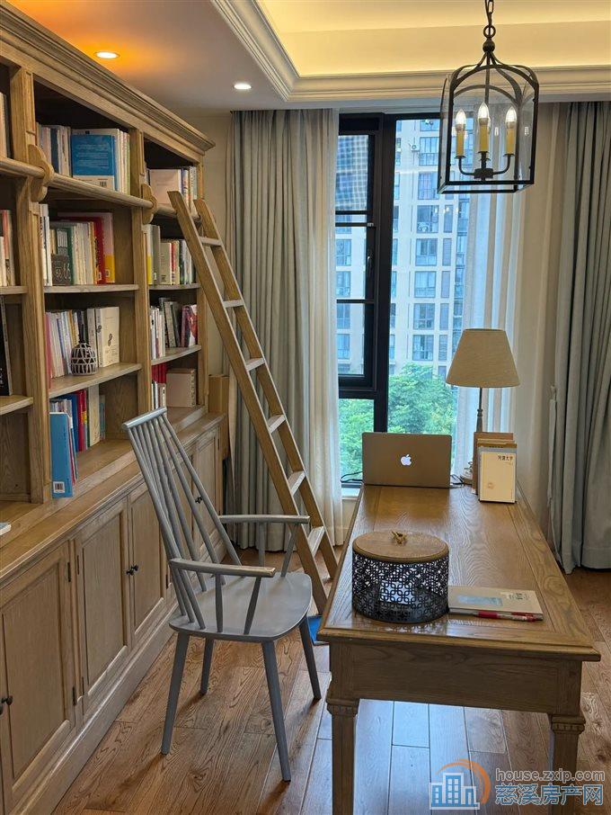 绿城御园精装238万满五唯一