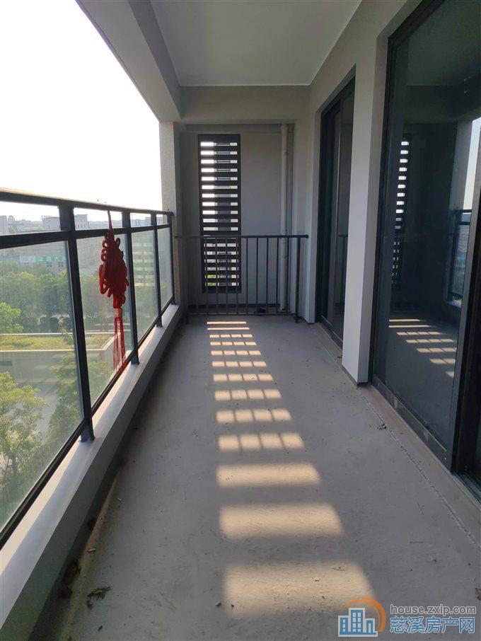 亏卖崇文府洋房黄金楼层 包增值税252万