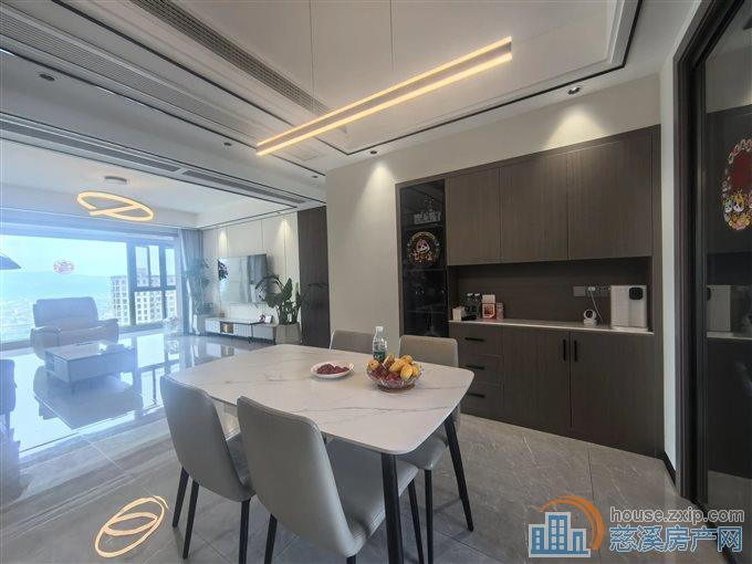 悦华府 城南精装4房 浙师大书包房