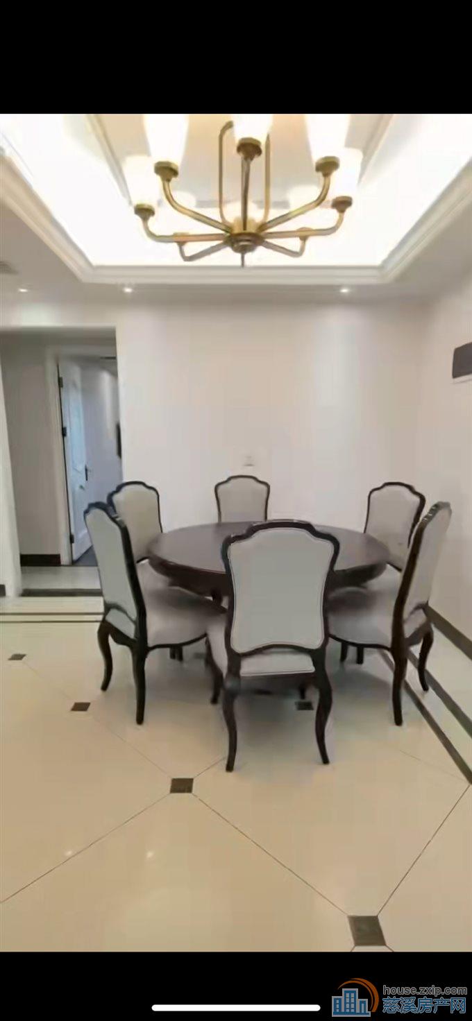 保利三期慈悦湾精装138平方172.8万