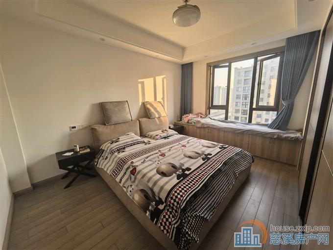 盛泰嘉苑   自住精装  拎包入住