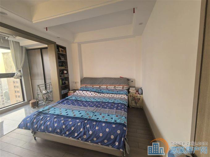 盛泰嘉苑   自住精装  拎包入住