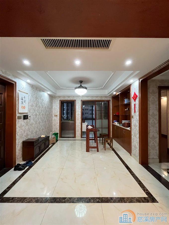 急急上笆里花苑137平145万