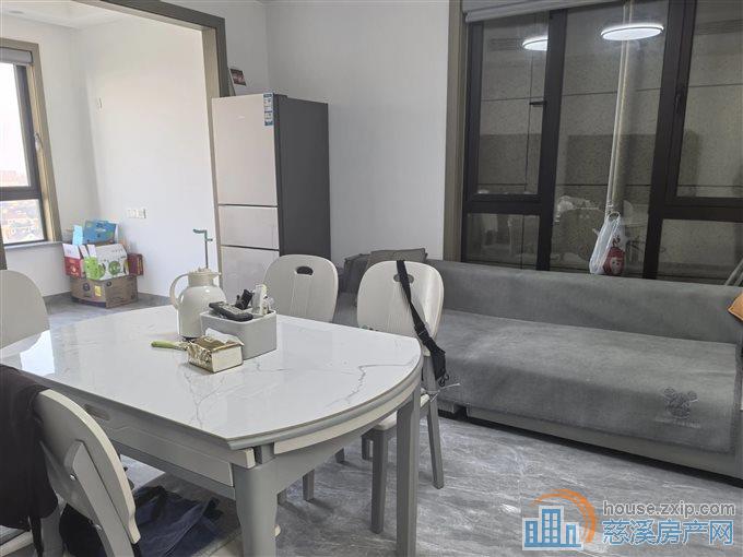 盛泰嘉苑   自住精装  拎包入住