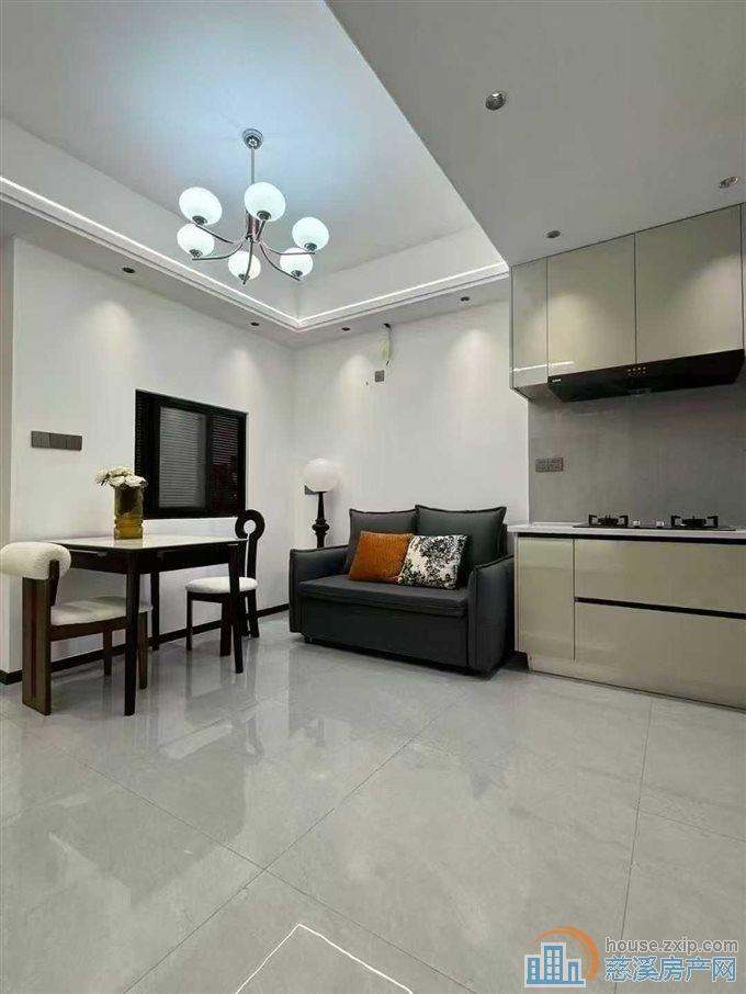 首付8万起丽晶大厦电梯房两室直接房钥匙在