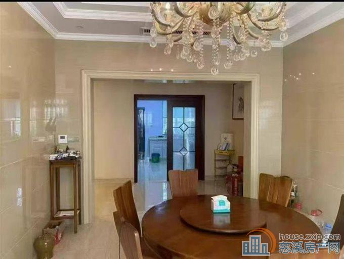 白彭兴隆苑三间三楼精装420平方