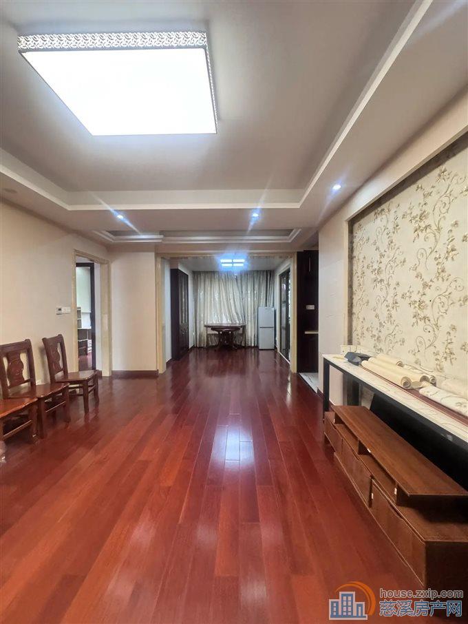 金仕华庭100平168万车位另算