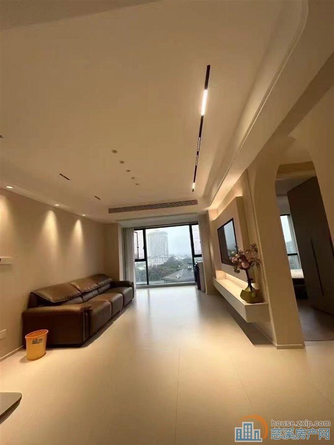 江城江景苑LW位置103平车位豪装