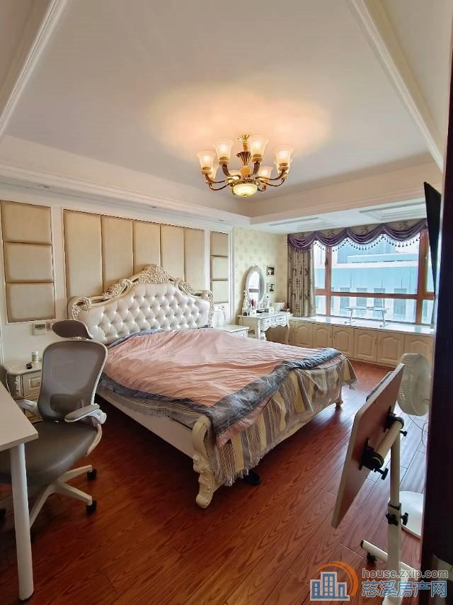 碧海星辰 精装电梯洋房 送车位 亏卖