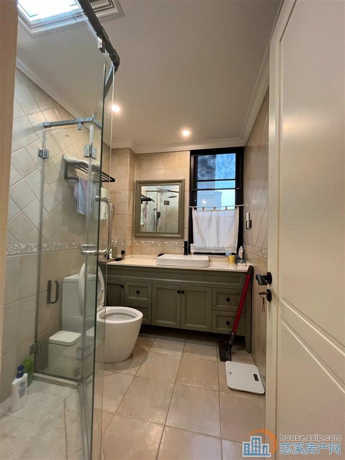 绿城御园精装238万满五唯一