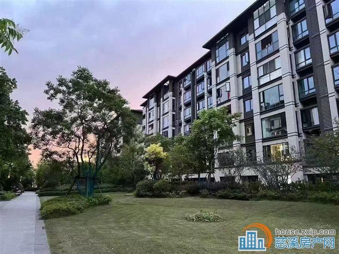  天铂佳苑 洋房124平带车位豪装162