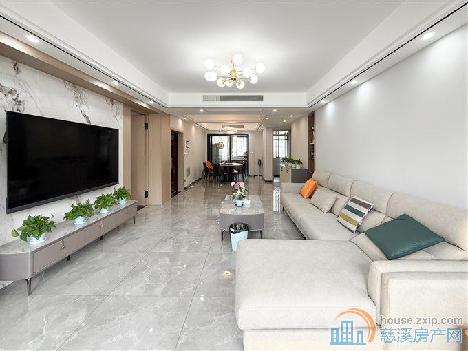 鸣北小区 精装带 车位杂物间 四小XQ